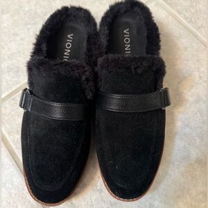 Vionic mule shoe keylan Black Suede Fur-Lined Mules worn once sz 6